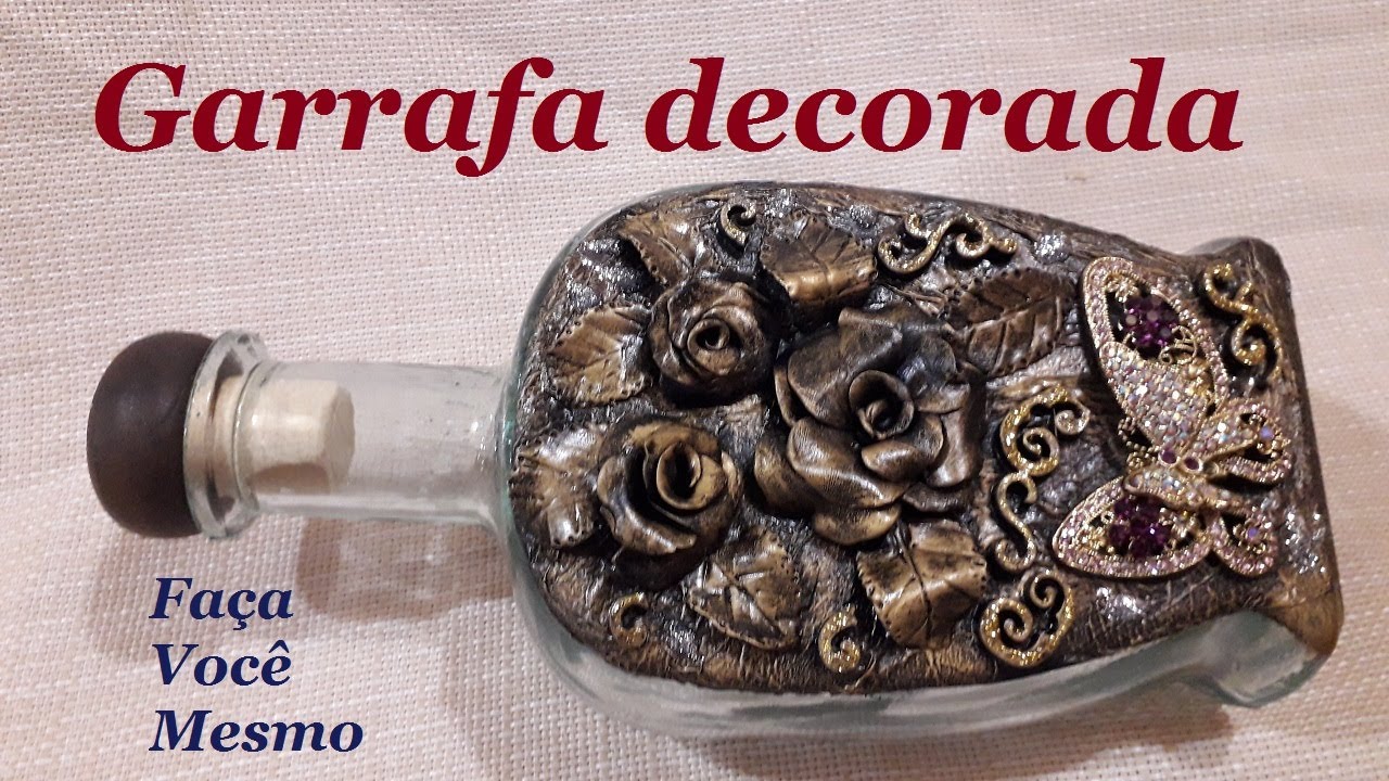 DIY - GARRAFA DECORADA COM MASSA DE BISCUIT - ROSAS E BIJUTERIAS @luci buzo