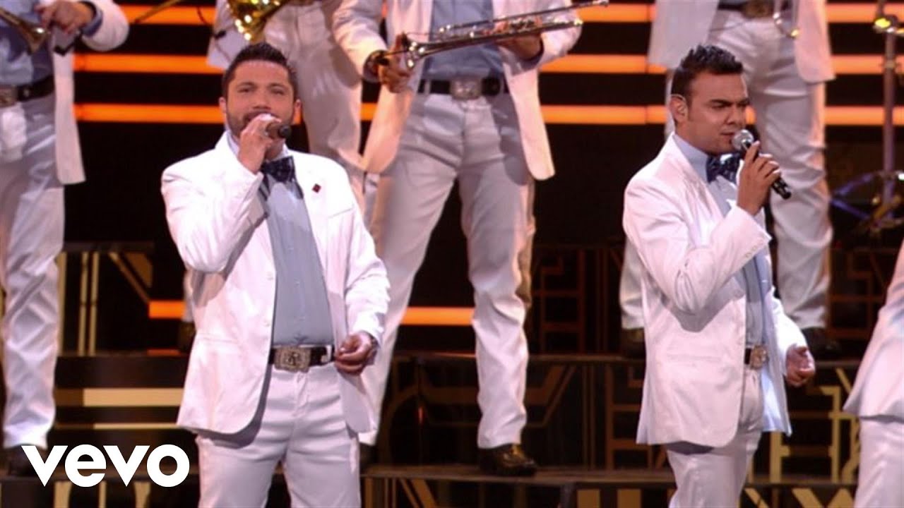 Banda El Recodo De Cruz Liz&aacute;rraga - Vas A Llorar Por M&iacute;