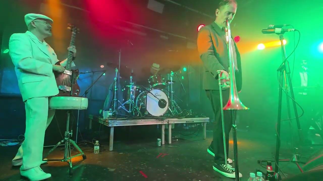 RunaWay - The SlacKeRS