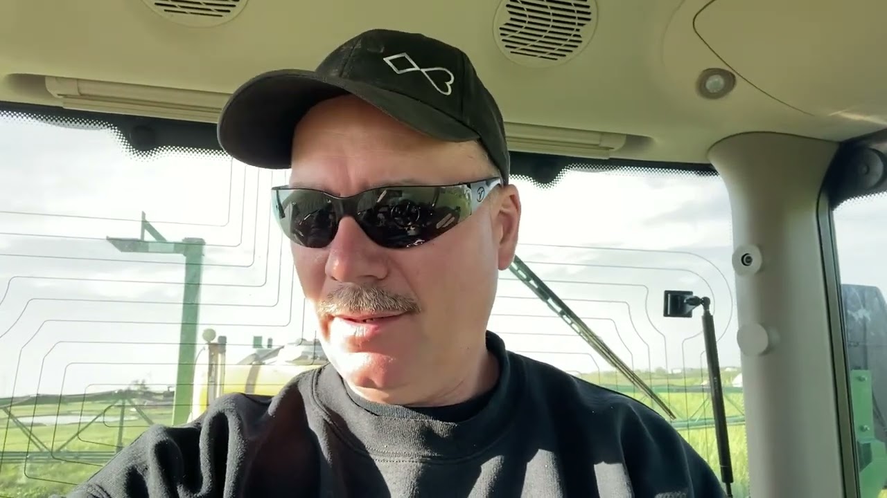 Spraying with Trimble FM750