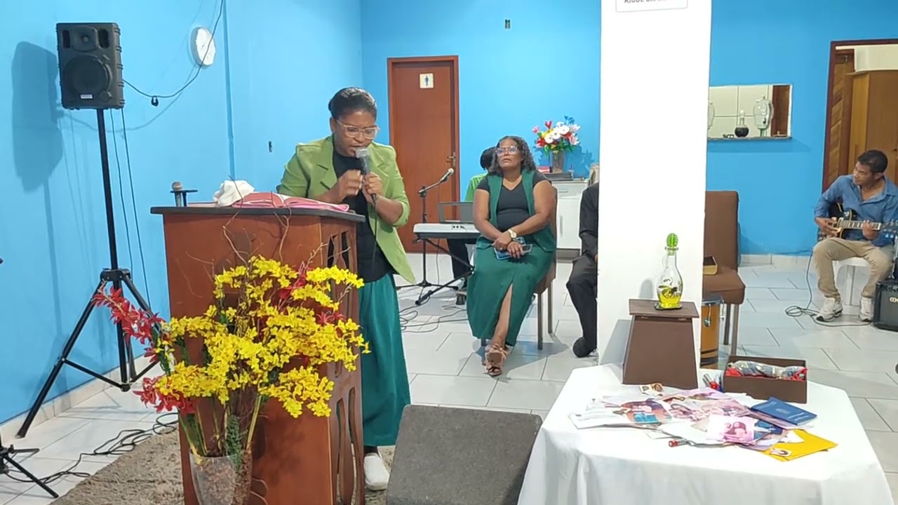 Pregação: Missionária Renata.                                     Texto Bíblico: 1° Samuel 25 V 18