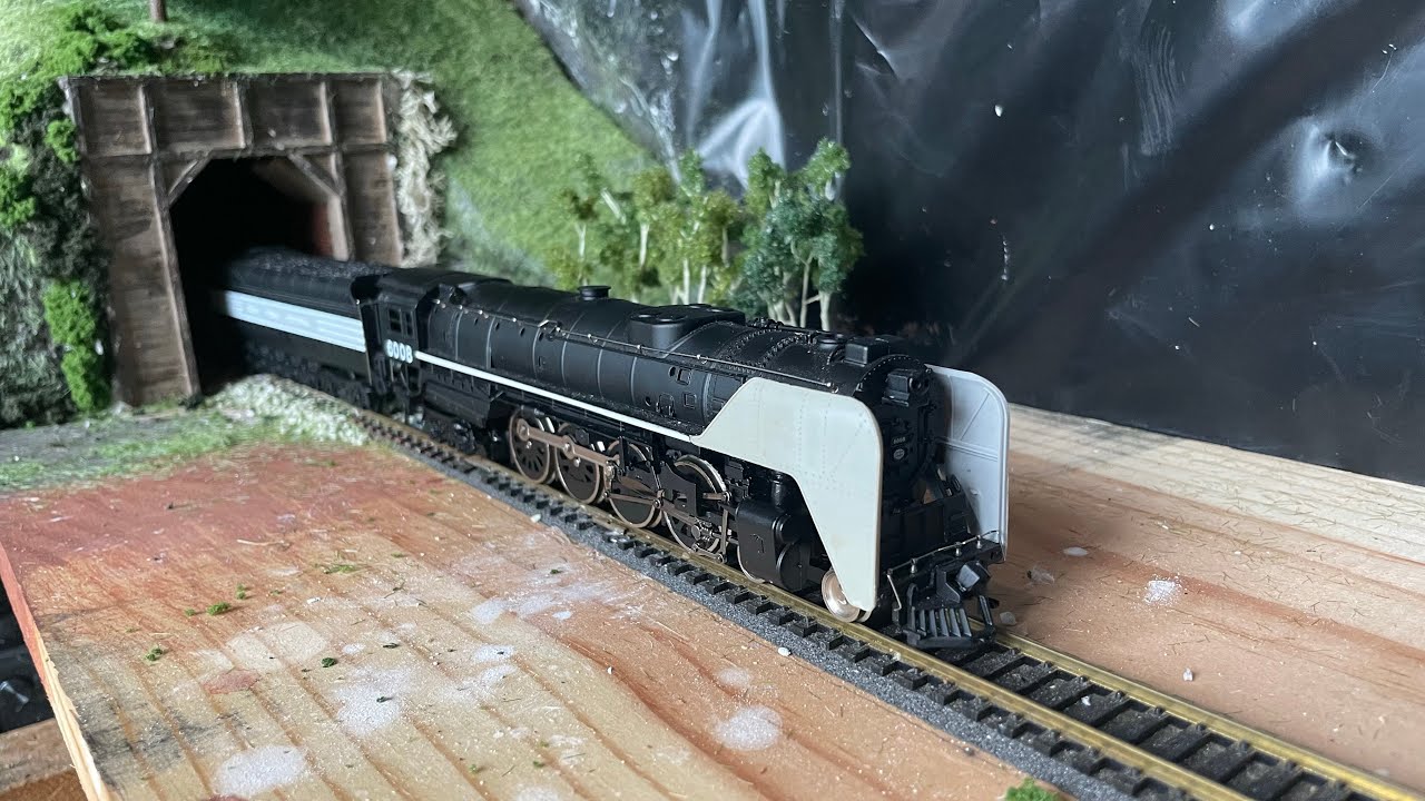 Can I fix a Bachmann 4-8-4 New York Central locomotive | split chassis