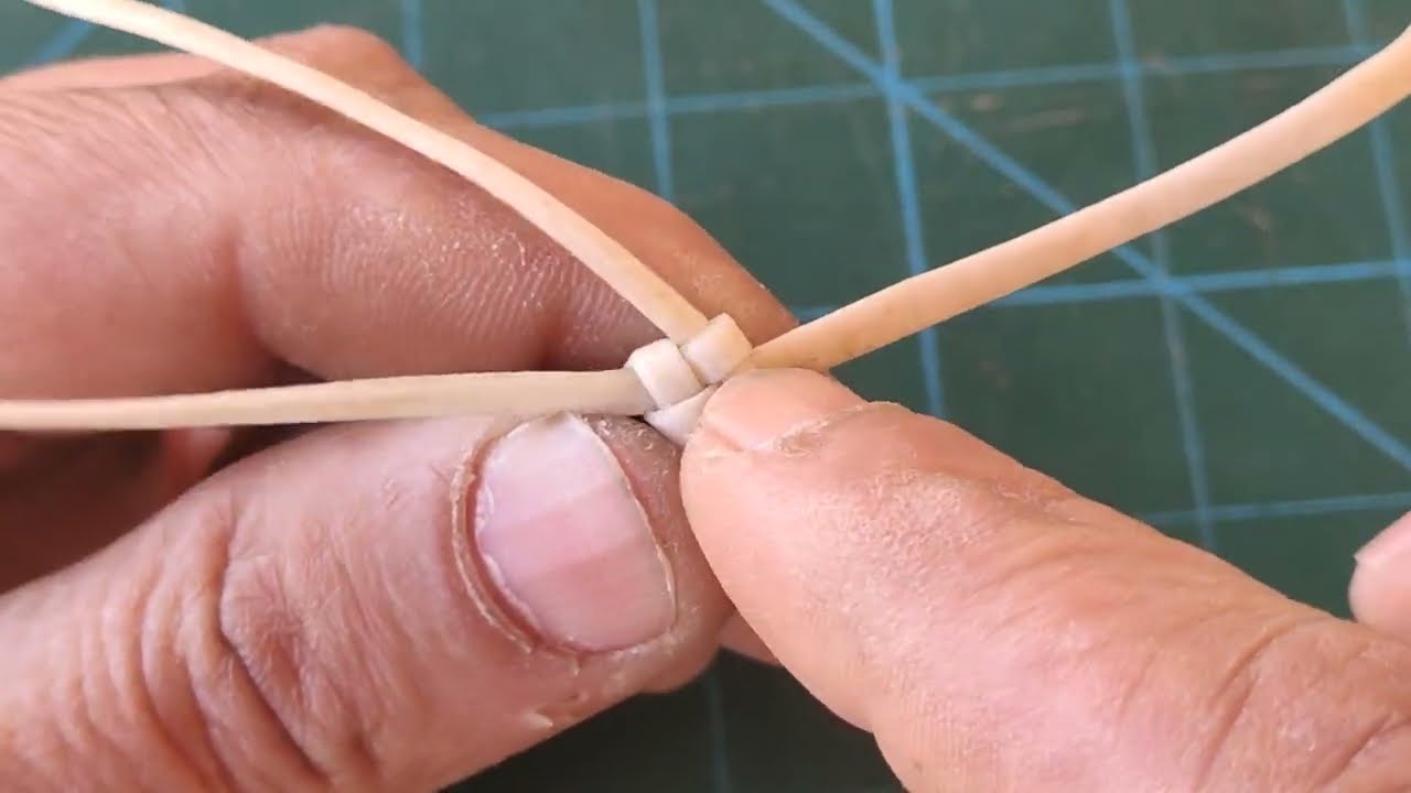 Refazendo o botão umbigo de velho.