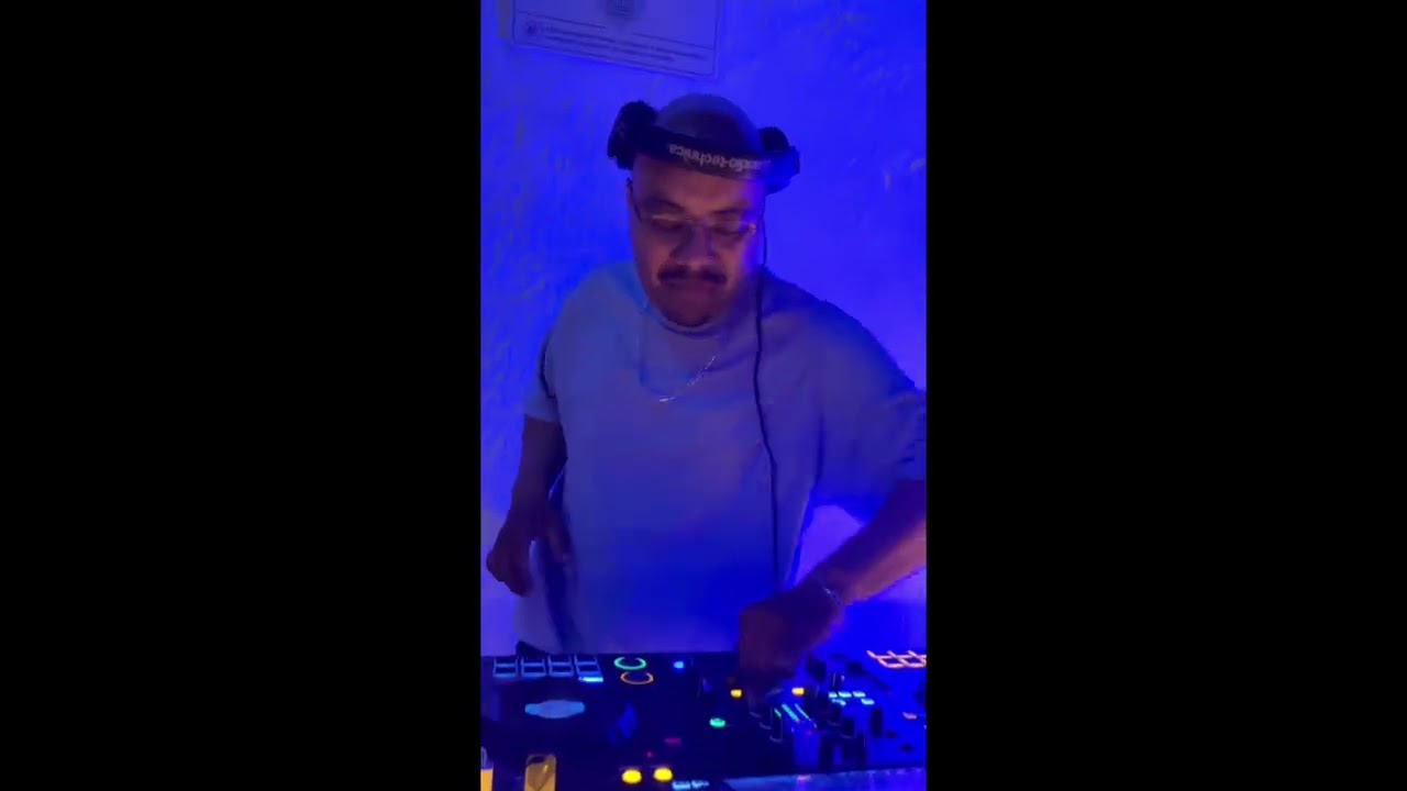 TECH SET MIX - VAN-G