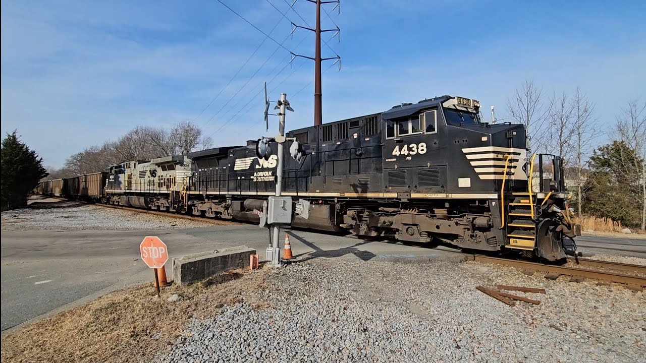 NS 822 with NS 