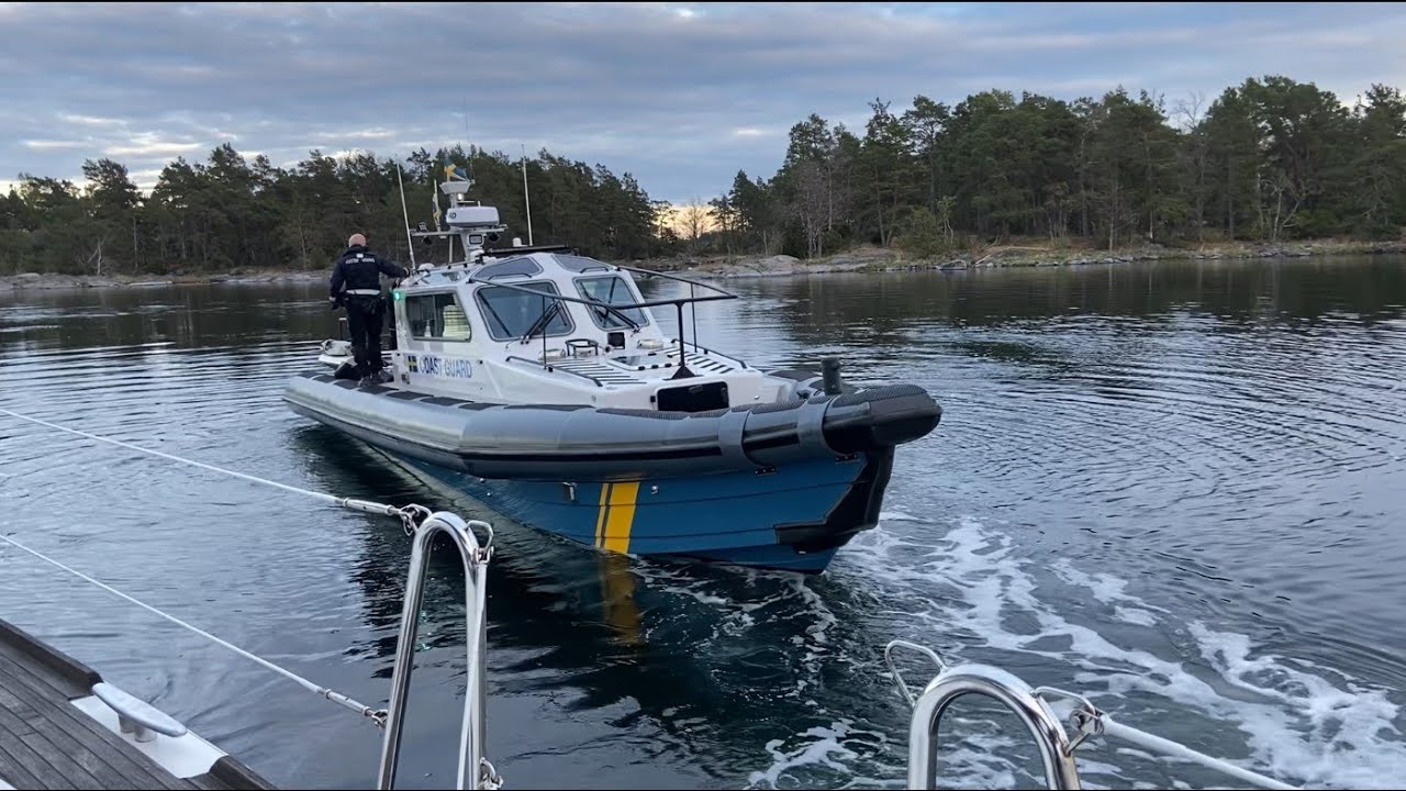 Segling till Gotland - Vi blir bordade av kustbevakningen