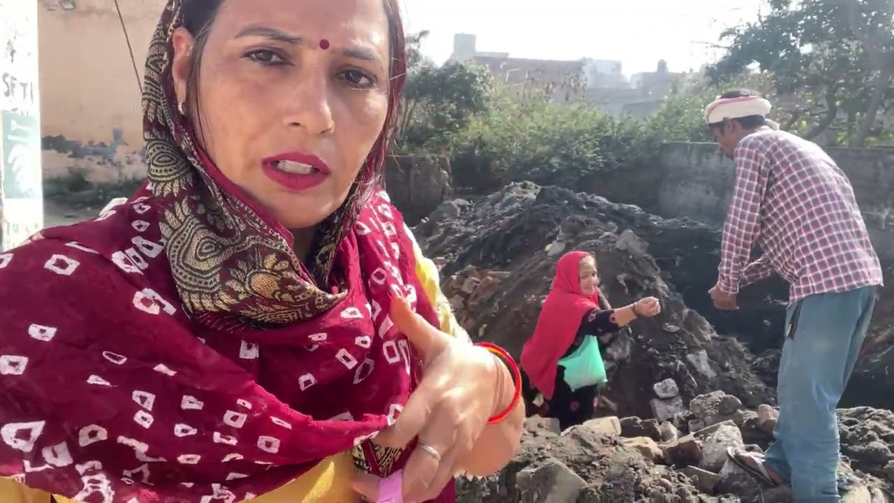 new ghar ke liye aaj niv rakh de 🙏🏻hamara be ghar banega ab