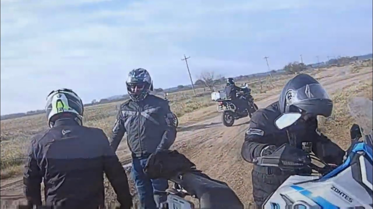 Sigue el barro, siguen las caidas - CF800 - ZONTES703 - HIMALAYAN450 - VOGE650 - KAWA650!!