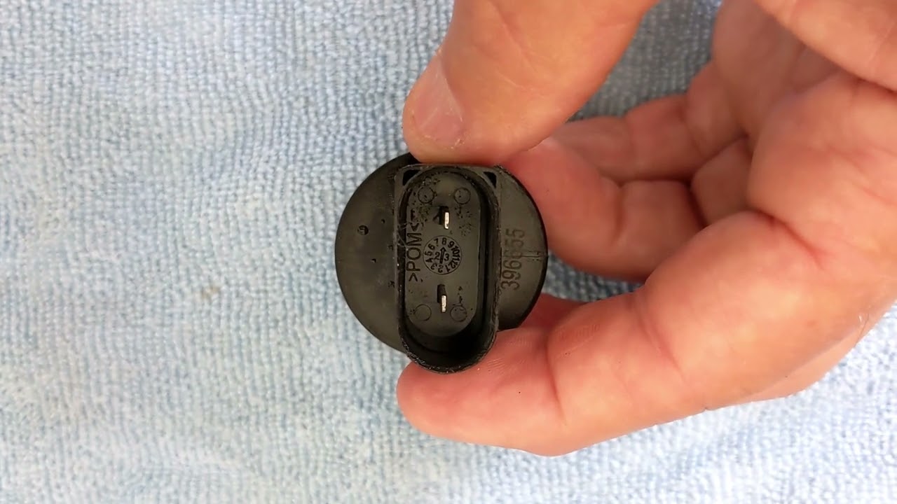 Failed Fisker Ocean washer fluid sensor replacement, evaluation and resevoir flush