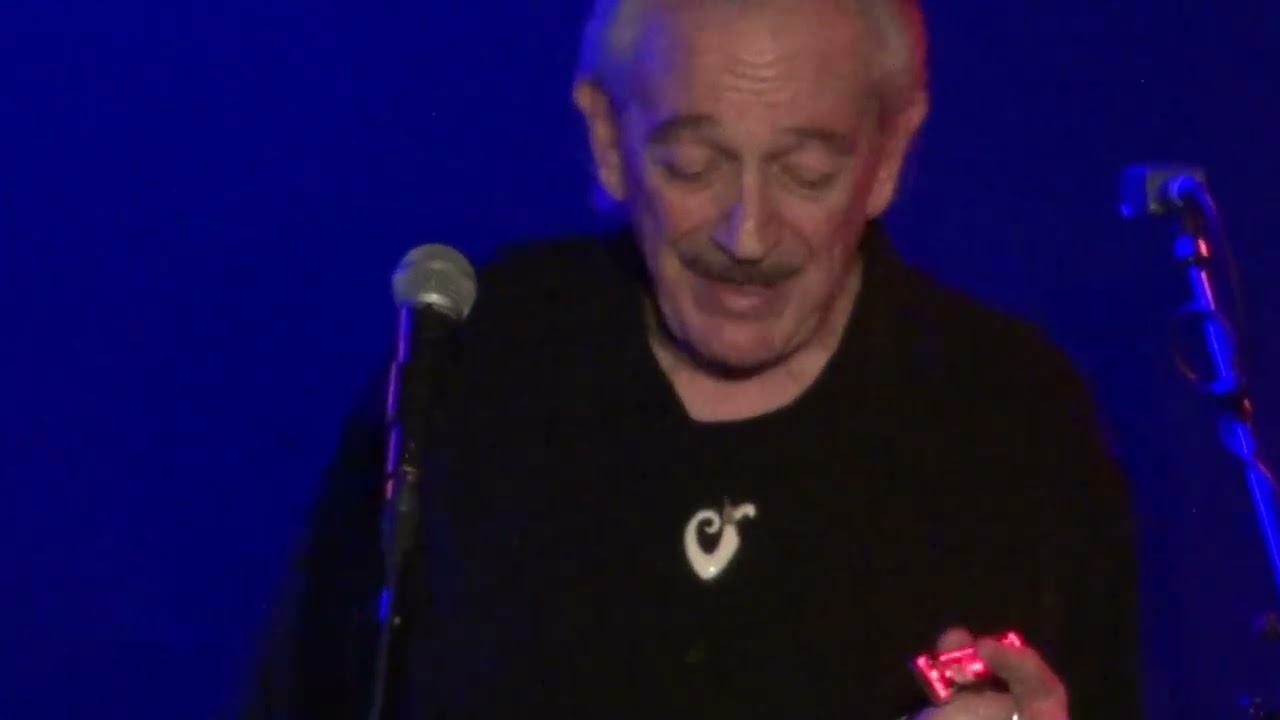 Charlie Musselwhite (04) 