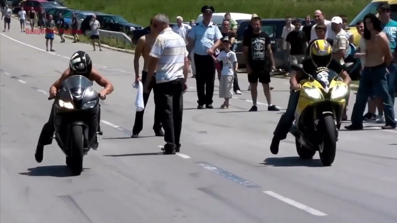 Honda CBR600RR vs Yamaha R6 Acceleration & Top Speed  INSANE Sportbike Exhaust Sound  CBR1000RR