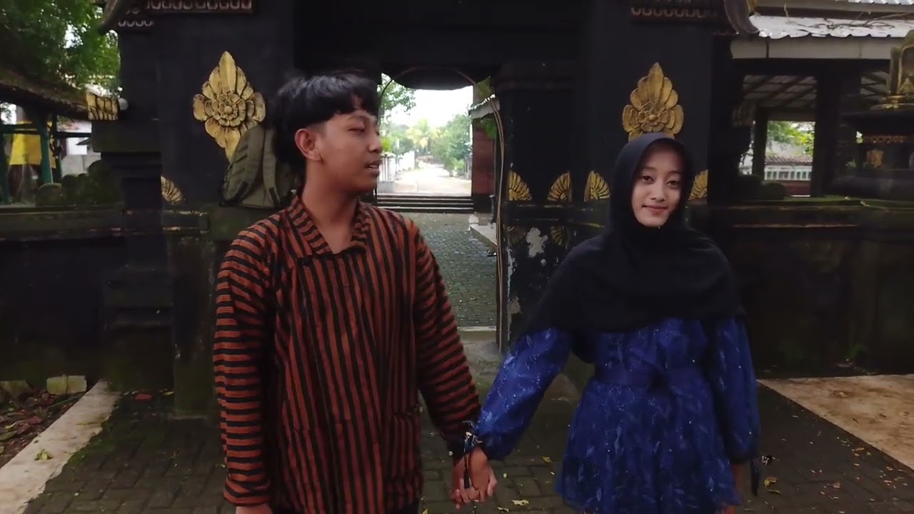 DADI SIJI —Cover by Alharis & Sulis(Tugas Bahasa Jawa)