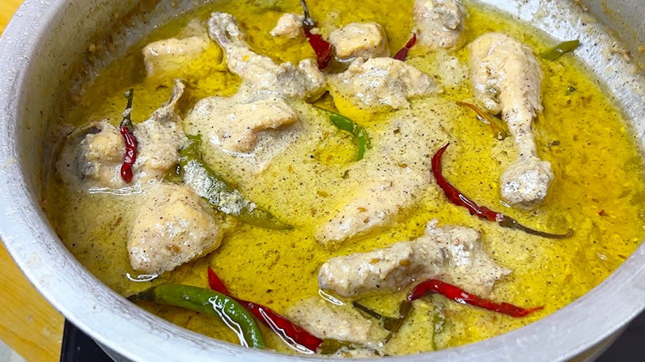 कश्मीरी व्हाइट चिकन कोरमा की Authentic Recipe | Kashmiri White Chicken Korma | Weddings Special