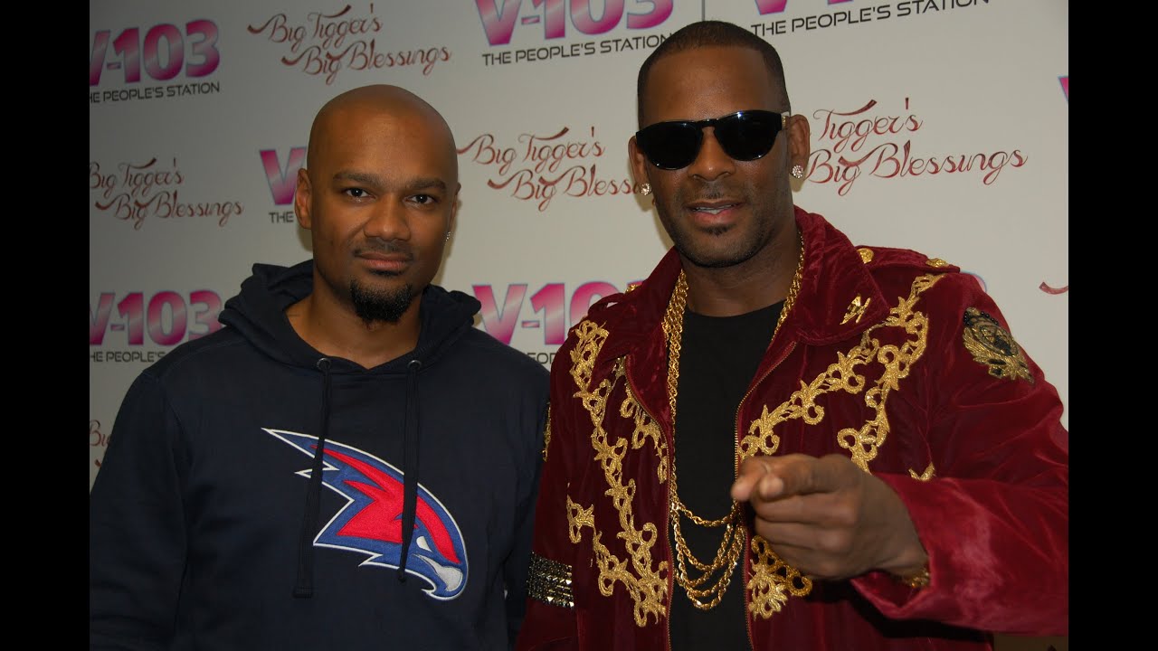 R. Kelly Drops Albums Like Jordans?