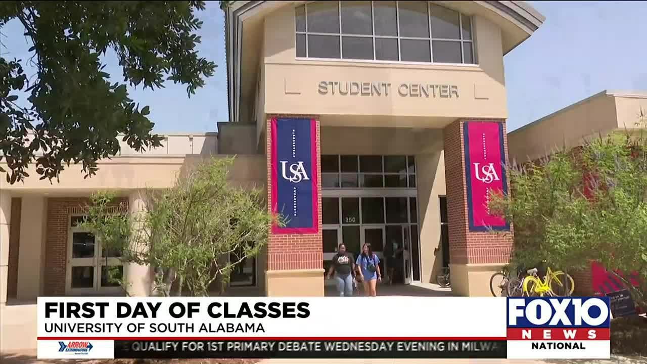First day of classes at South Alabama