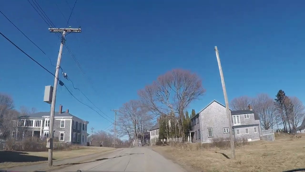 Day #269. Downtown Eastport drive.