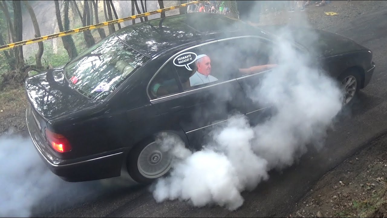 CRAZY Guys KILLING Tires on Mountain Touge! - Toyota Supra Mk2 vs BMW 540i E39!