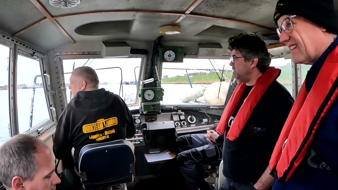 De eerste vaart van de SensoR het nieuwe duikschip van Duikteam IJmond