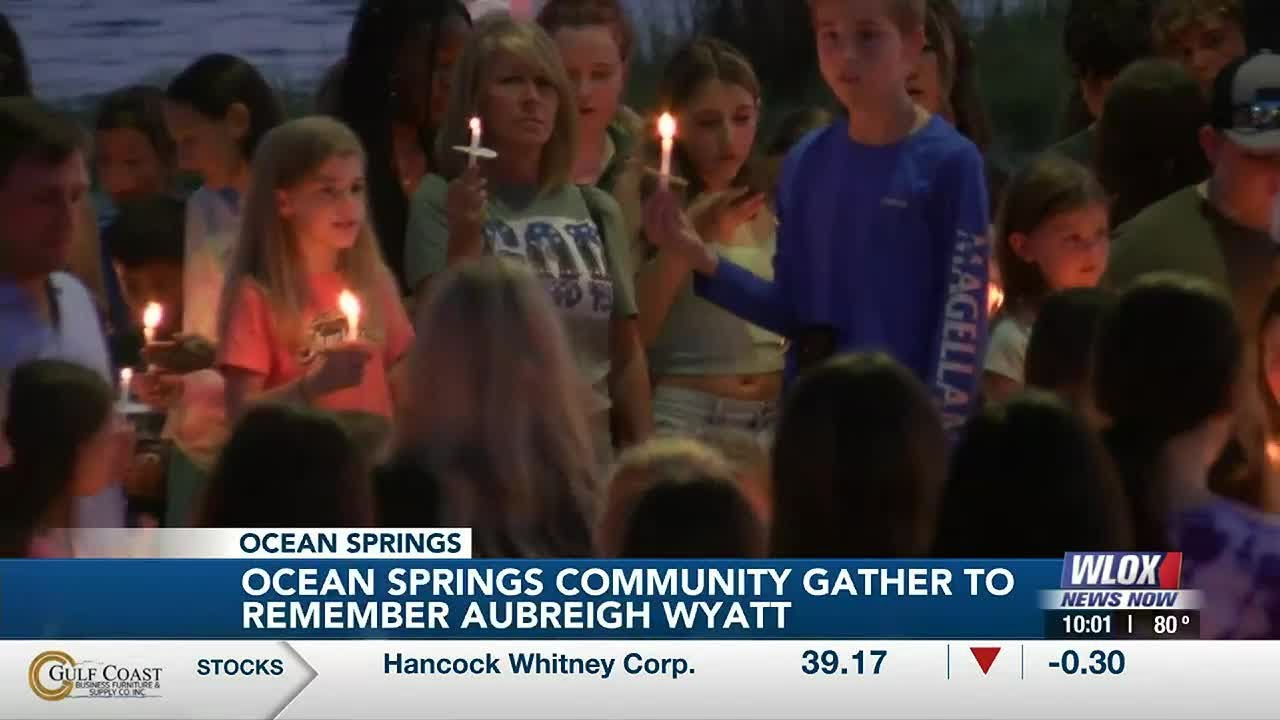 Ocean Springs remembers Aubreigh Wyatt at candlelight vigil