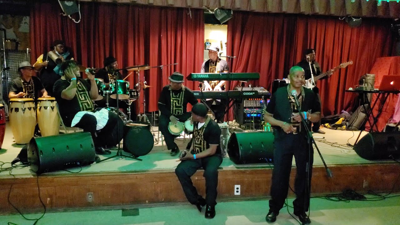 Grupo Millennium | Día de las Madres en la Merced | Mayo 2023