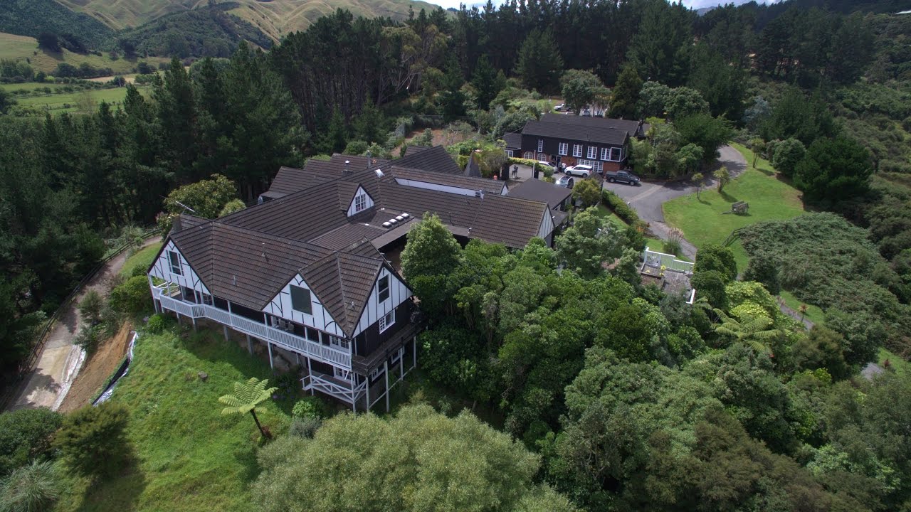 The Lodge at the Inlet | Pauatahanui, Wellington