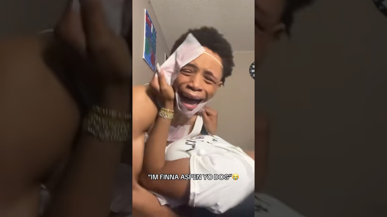 Она оторвала ему бровь😳