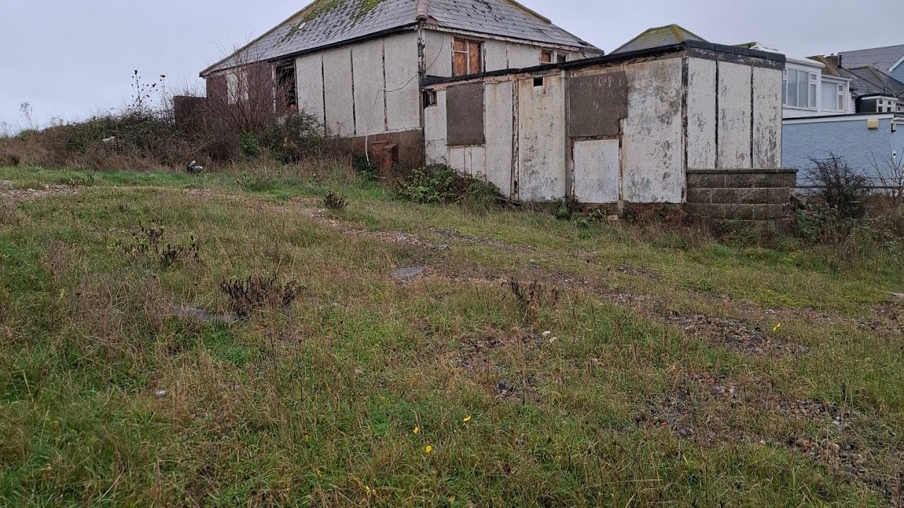 abandoned beach house left to rot