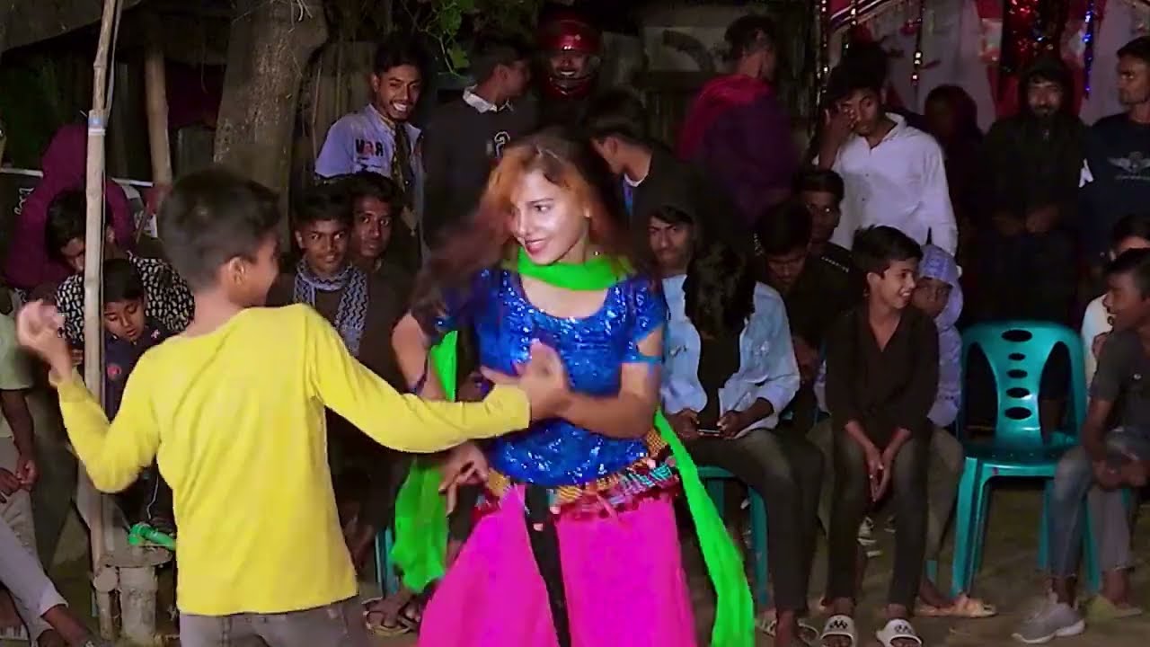 বিয়ে বাড়ির অসাধারণ নাচ  Ami Chondonare Chondona  New Wedding Dance Performance By Mahi 2026