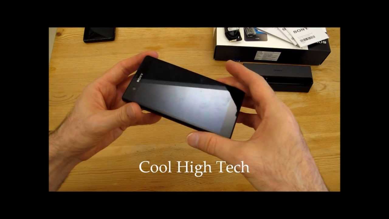 Sony Xperia Z review video: glass, charging and more: Warning on using incorrect chargers!