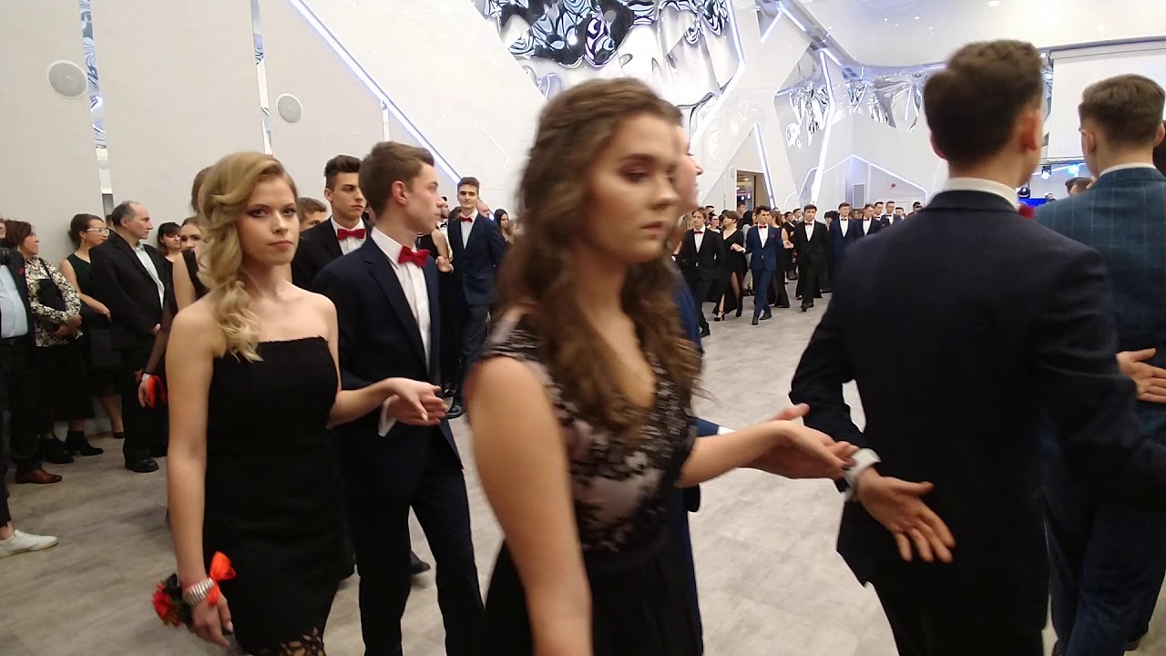 Bal studniówkowy II Liceum Ogólnokształcącego