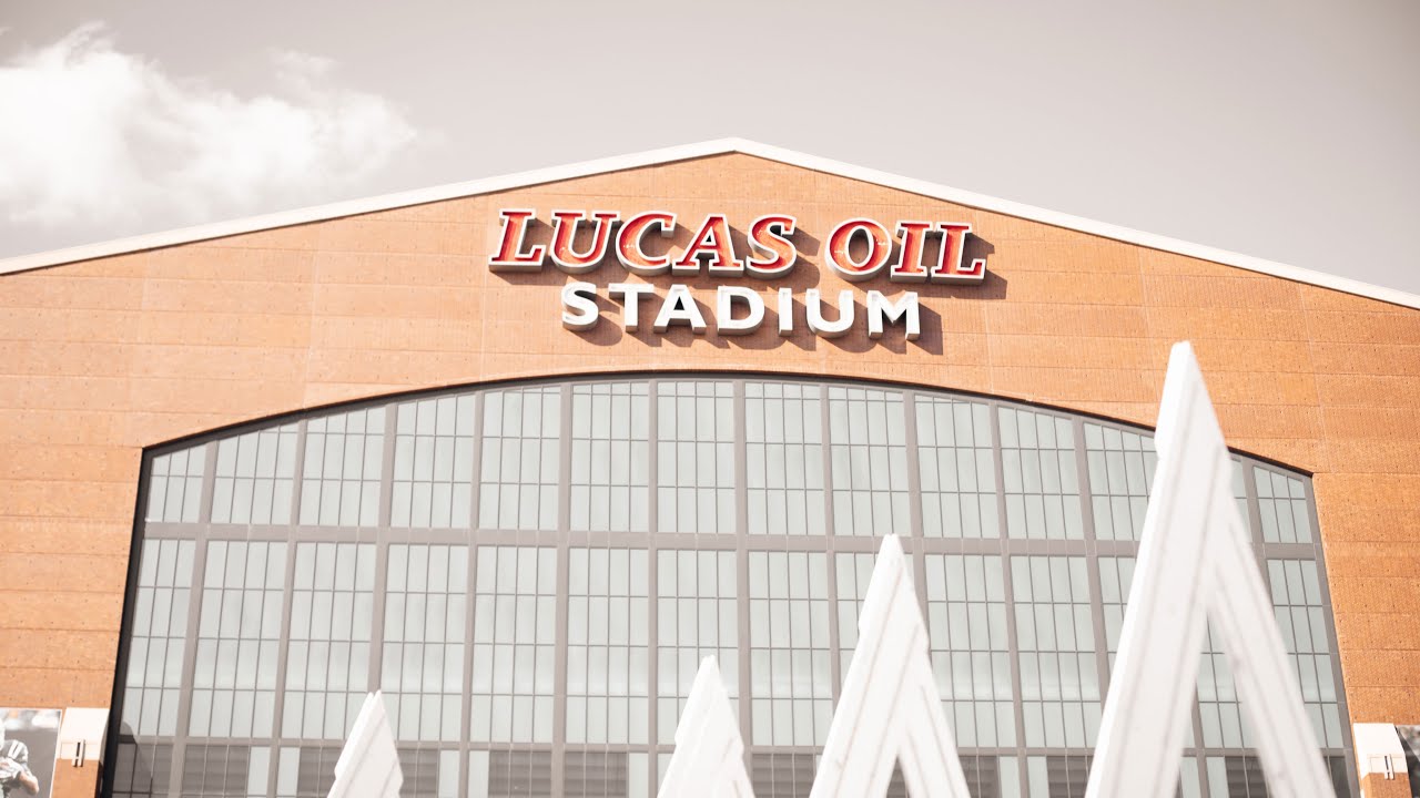 Pacific Crest Drum & Bugle Corps - DCI 2019 - Everglow - Lucas Oil Stadium - Semi Finals Performance
