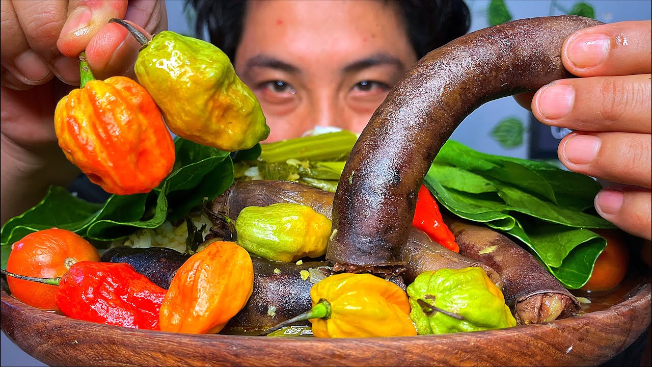 Shillong Best PORK sausage 🌭& 6 king chilli🌶️ vawk thithun🌭 Leh Antram🥬MUKBANG🍱