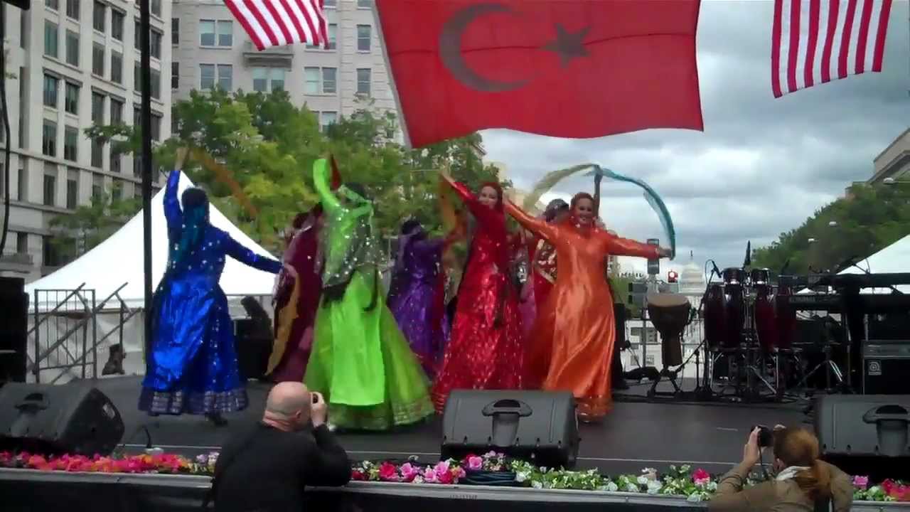 Qashqai Dance by Nomad Dancers - Turkish Festival 2011