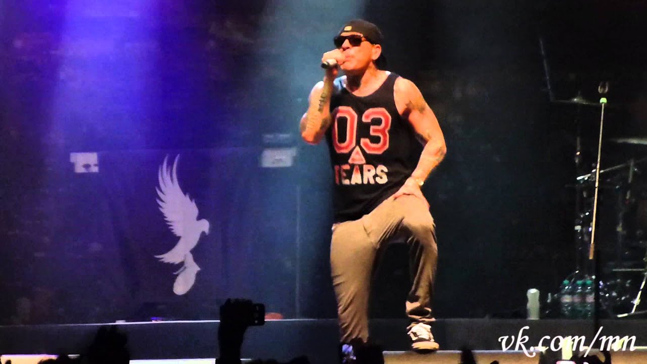 Hollywood Undead  - Gravity @ Stadium Live, Moscow, 03.03.16