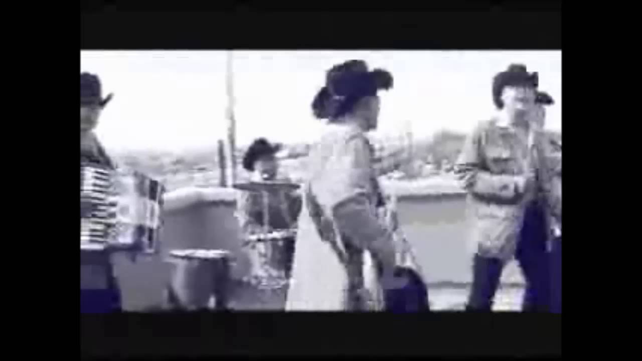 Biografia de vagon chicano y dia de la muerte de Raul torrez Gloria