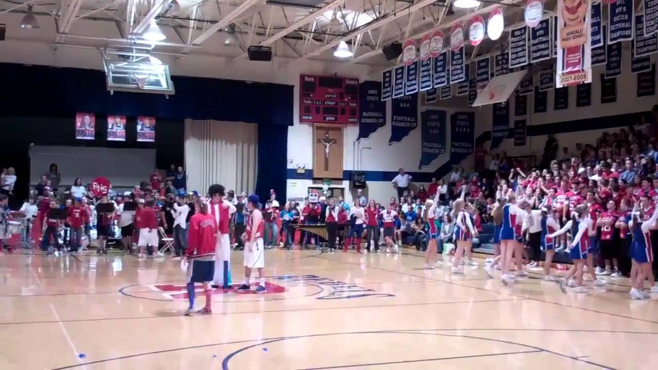 2012 Roncalli Homecoming Pep Rally  float winners