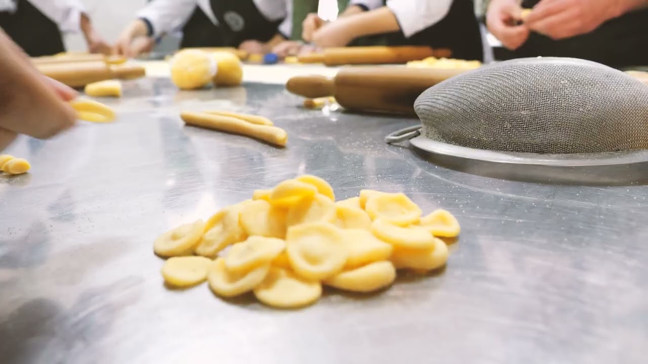 Orecchiette siciliane #KursegatimiTirane #kuzhin #picerie #pasticerie #barman