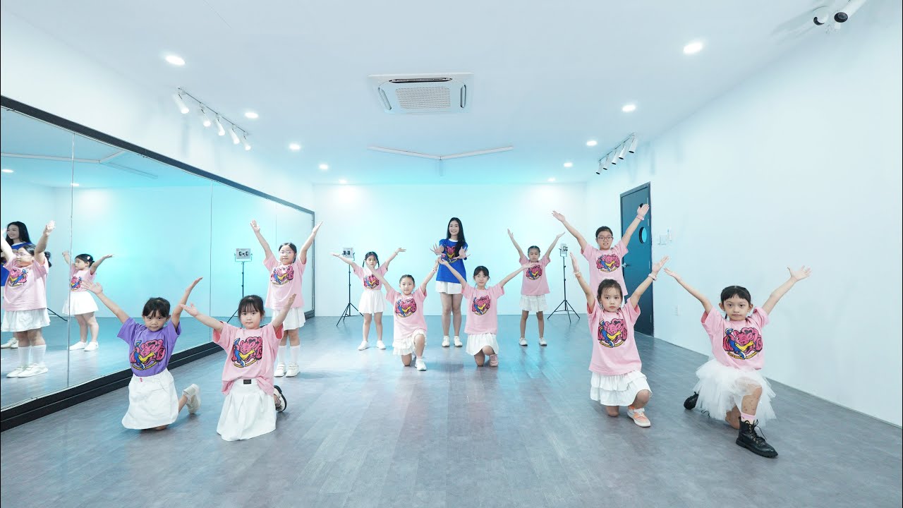 WE BELONG TOGETHER - DANCE KID CLASS - INF DANCE