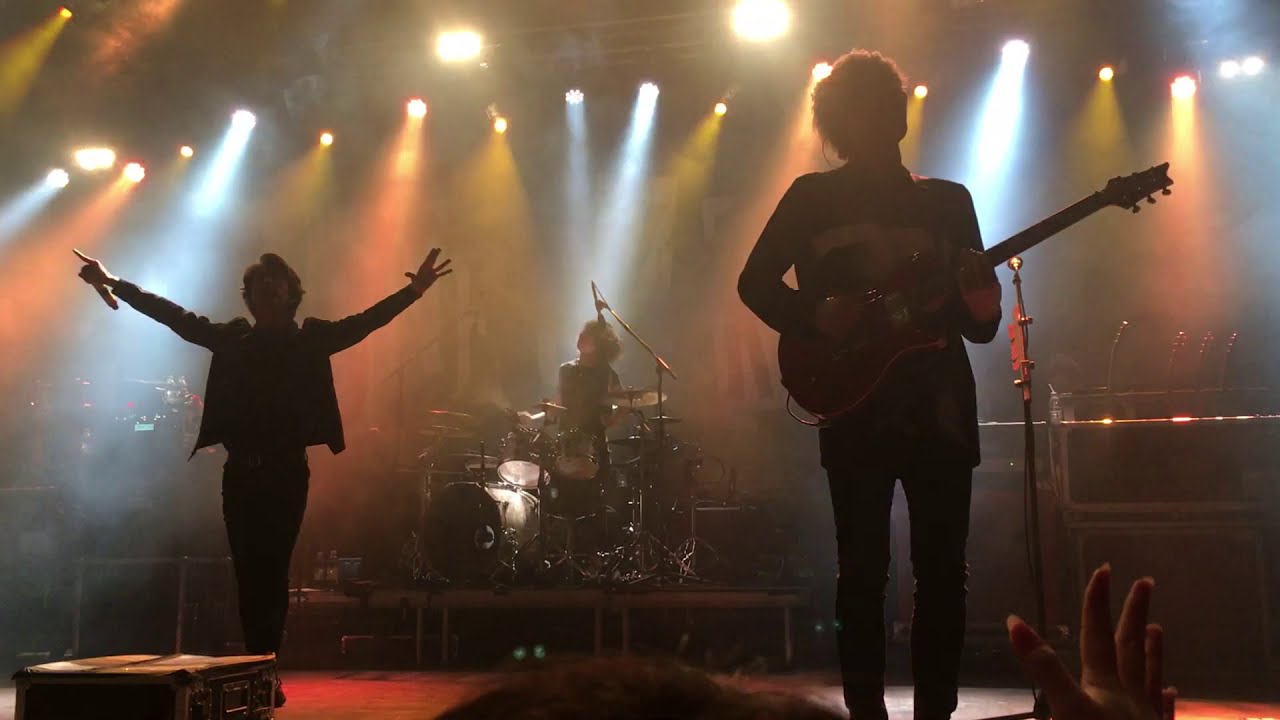 ONE OK ROCK – Bon Voyage – live in Helsinki @ The Circus 05.12.2017