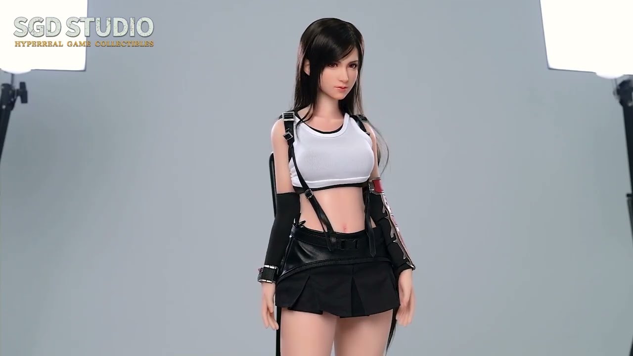 This Tifa you must buy!! SGD FF7 Final Fantasy VII action figures