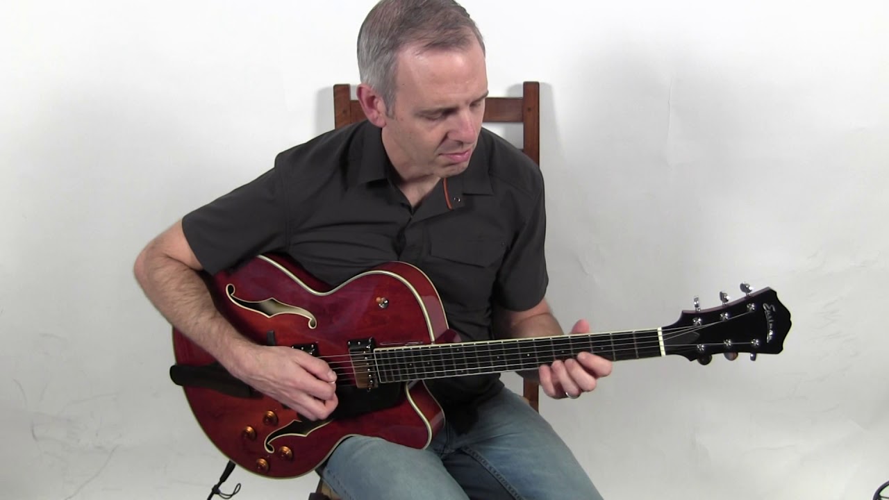 Eastman AR403CED Electric Archtop