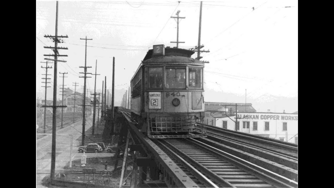 To West Seattle by Streetcar: 1916 to 1940