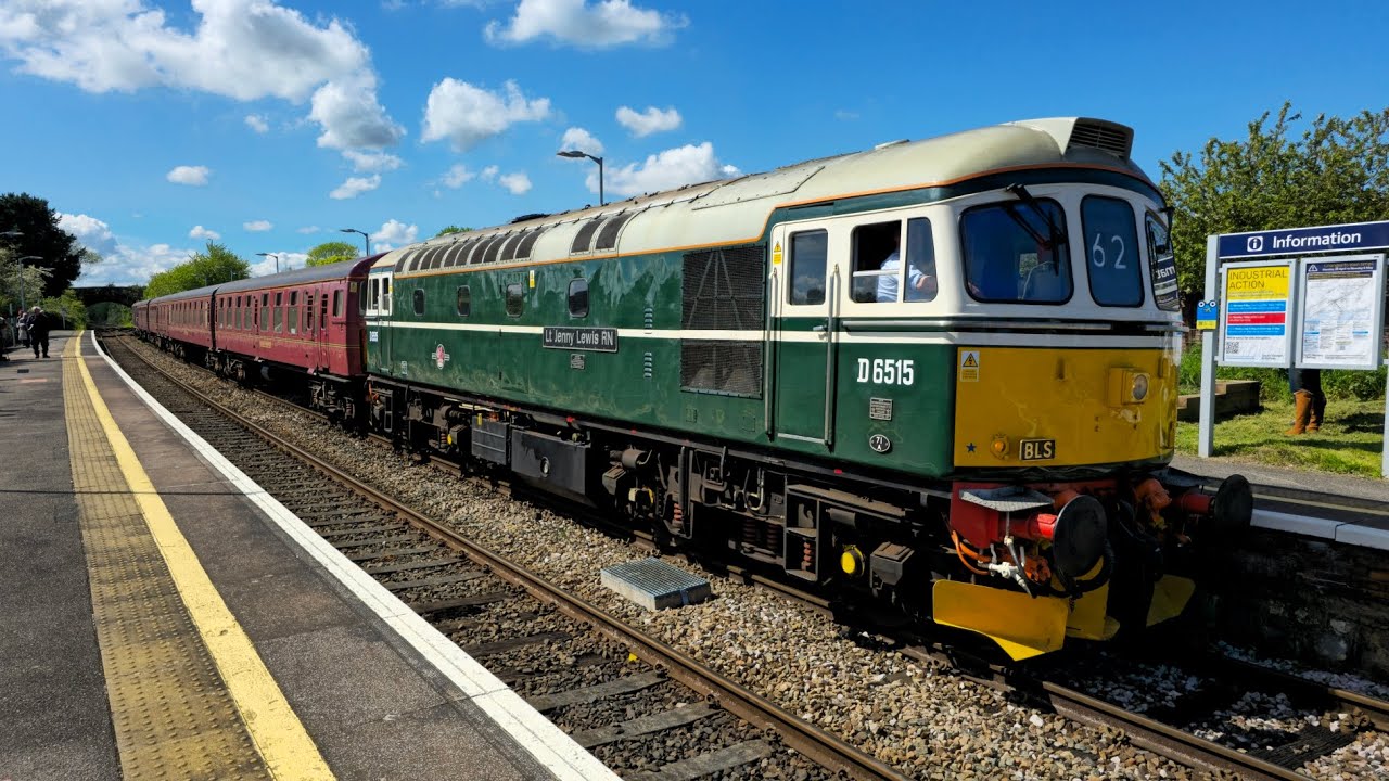 59202 + 59101 + 59104 + D6515 (33012) TnT 73136 (May the Fourth be With You) - 04/05/24