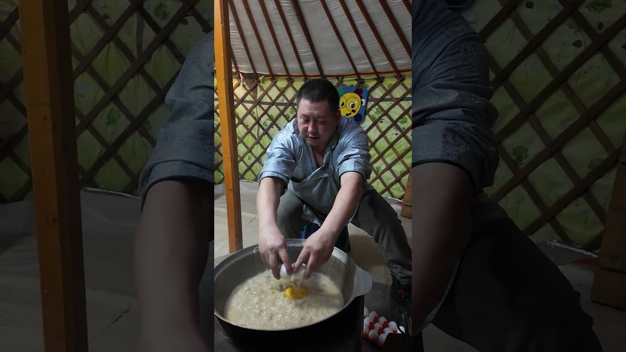 Тойгны шөлтэй борцтой будаатай шөл