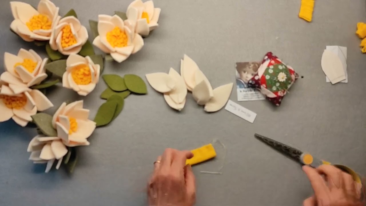 Fiori di panno: le magnolie di Pasqua