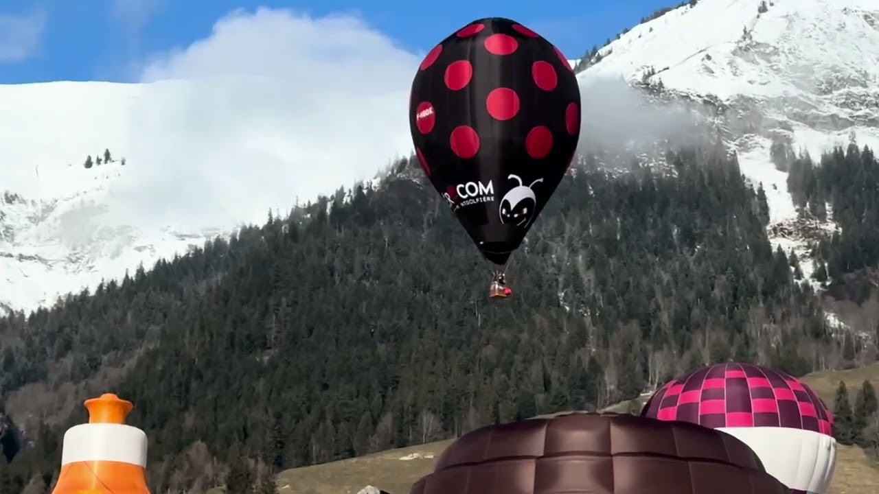 🇨🇭Suisse, 45e Festival International de Ballons 4💫 Ch&acirc;teau-d&rsquo;&OElig;x, Canton de Vaud💫