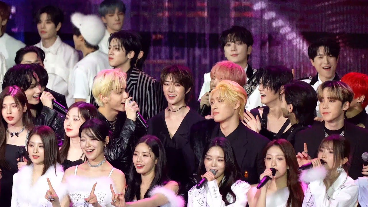 221216 KBS 가요대축제 엔딩곡 리액션 + 단체곡 No.1 + 퇴장 ending Full TXT 투모로우바이투게더 직캠