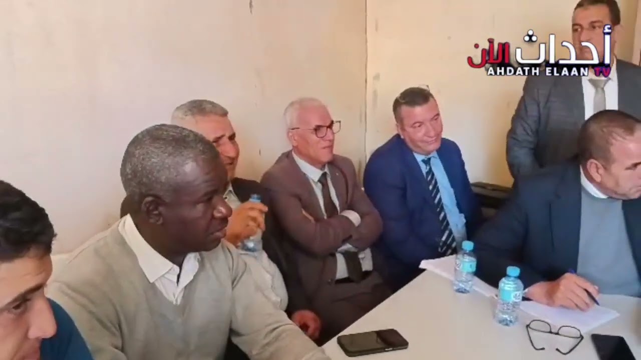 حالة انفعال وغضب لدى موالي المنطقة بعين الصفراء خلال اجتماع مع اللجنة الوطنية للفلاحة..