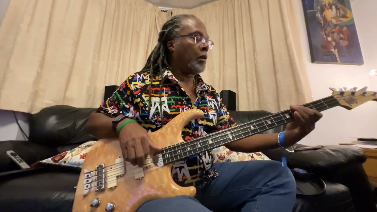 A bass cover of Peg by Steely Dan