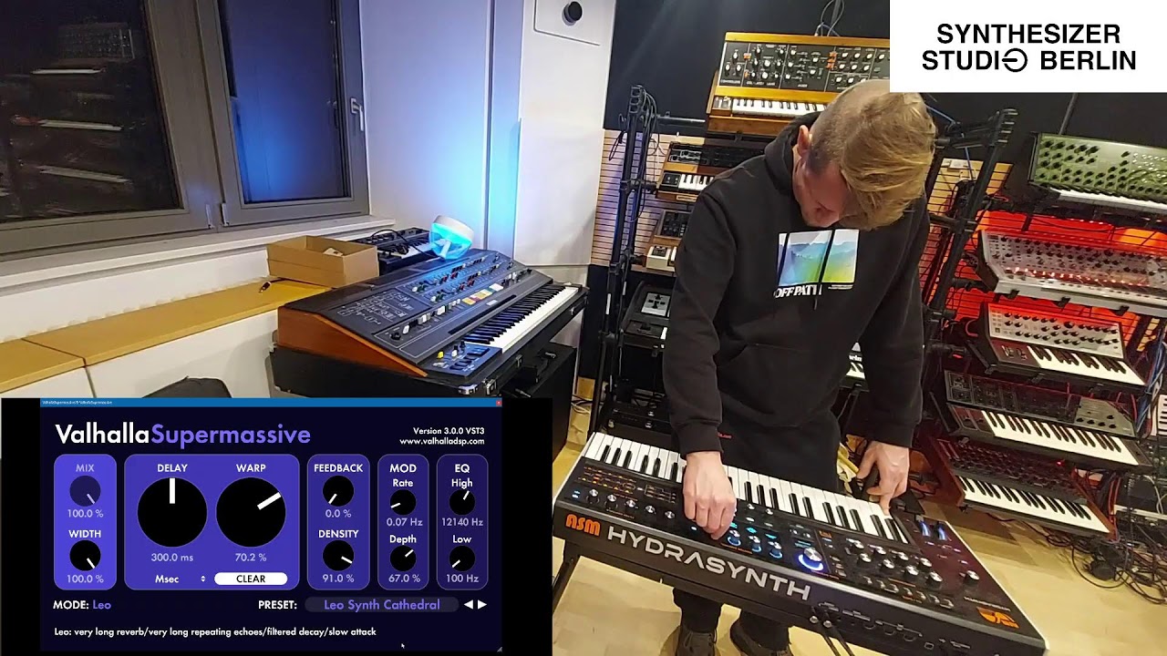 CS-80 + Valhalla Supermassive 3.0.0 Vs ASM HYDRASYNTH